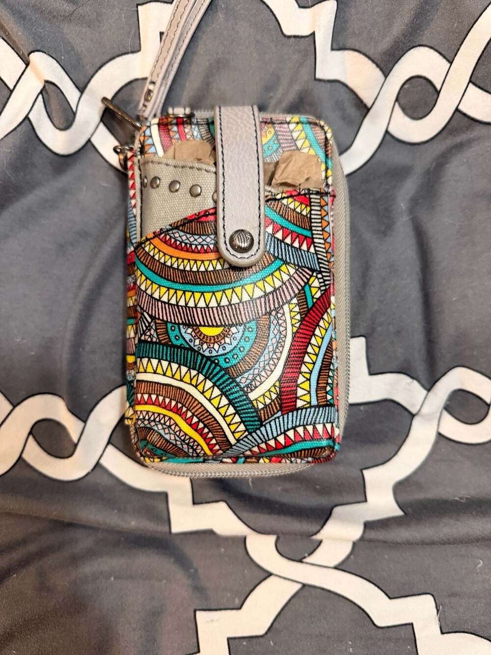Sakroots Artist Circle Smartphone Wristlet Crossbody Wallet